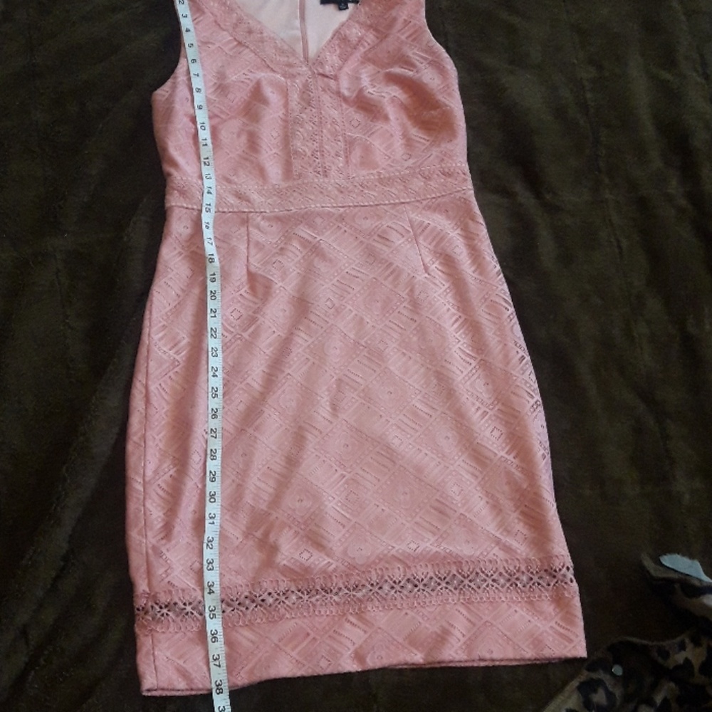 Dress - Picture 8 of 8